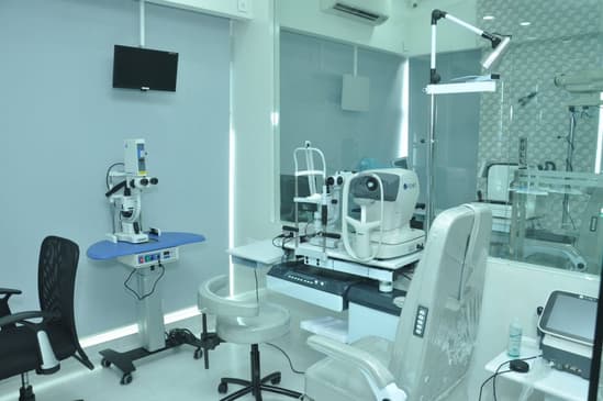 Slider image (7) Global Eye Clinic
